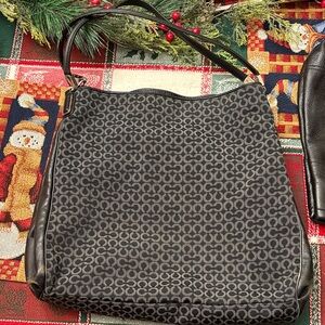 COACH OP ART NEEDLEPOINT MADISON PHOEBE SHOULDER TOTE